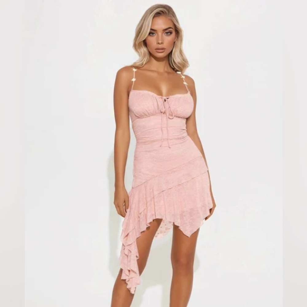 Wilma Lace Tiered Mini Dress NEW 🏷️ - Picture 1 of 5